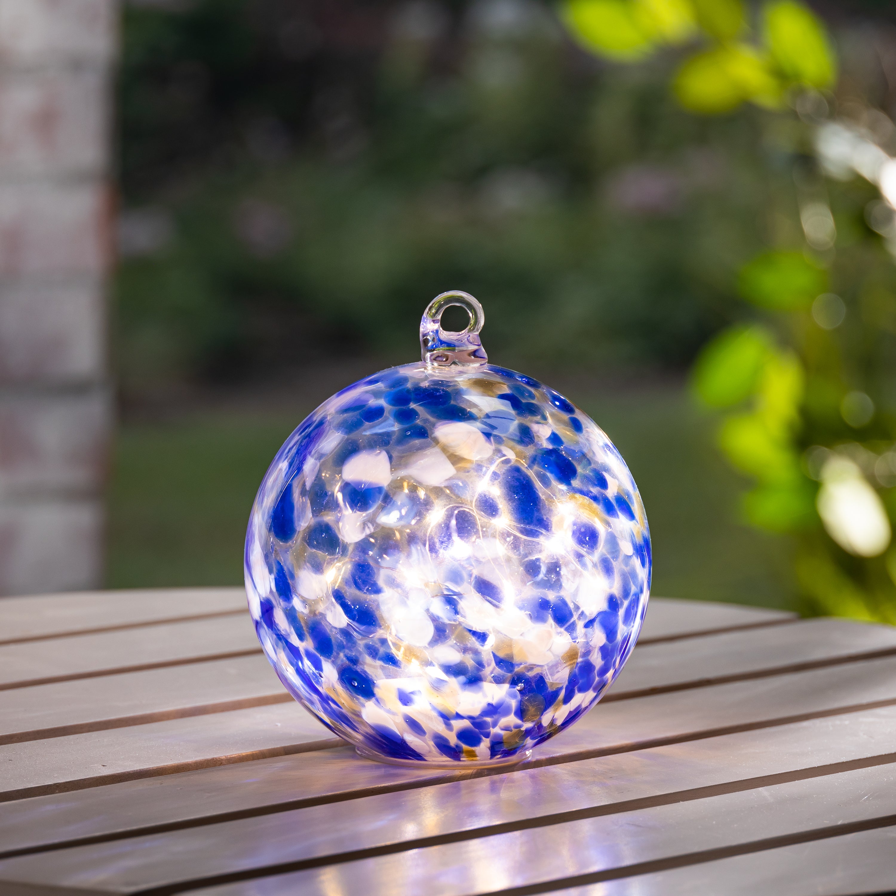 5.75 Inch Elegant Blue Illuminating Hand Blown Glass Sphere